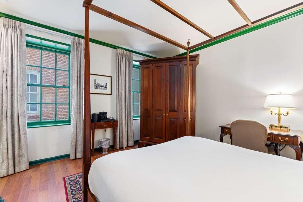 The William Fell Baltimore, Tapestry Collection By Hilton Quarto foto